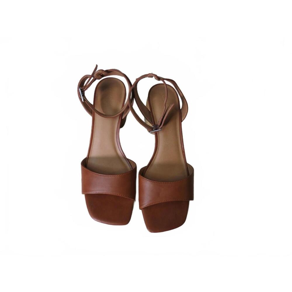 Universal Thread Chunky Platform Heel Womens Size 11